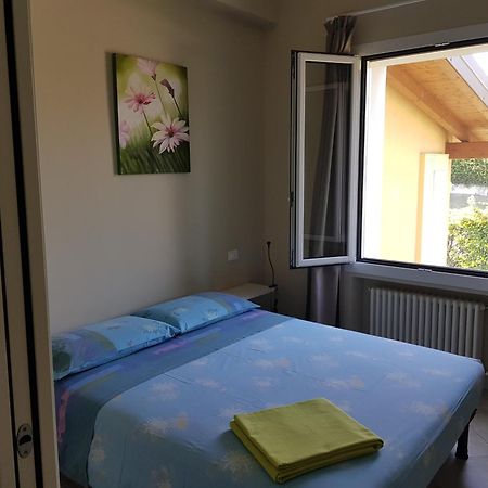 Graziosa Al Porto Villa Moniga del Garda Ngoại thất bức ảnh